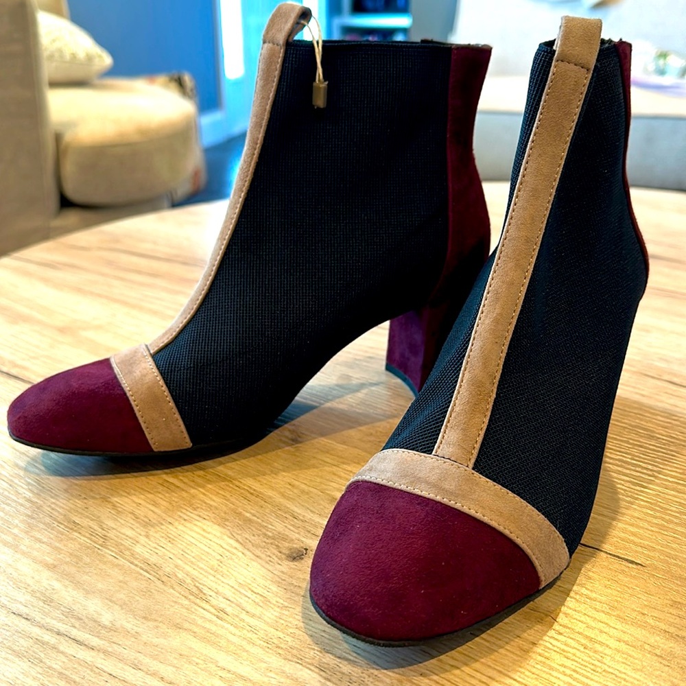 Boots, elegant, classic, made in Spain.